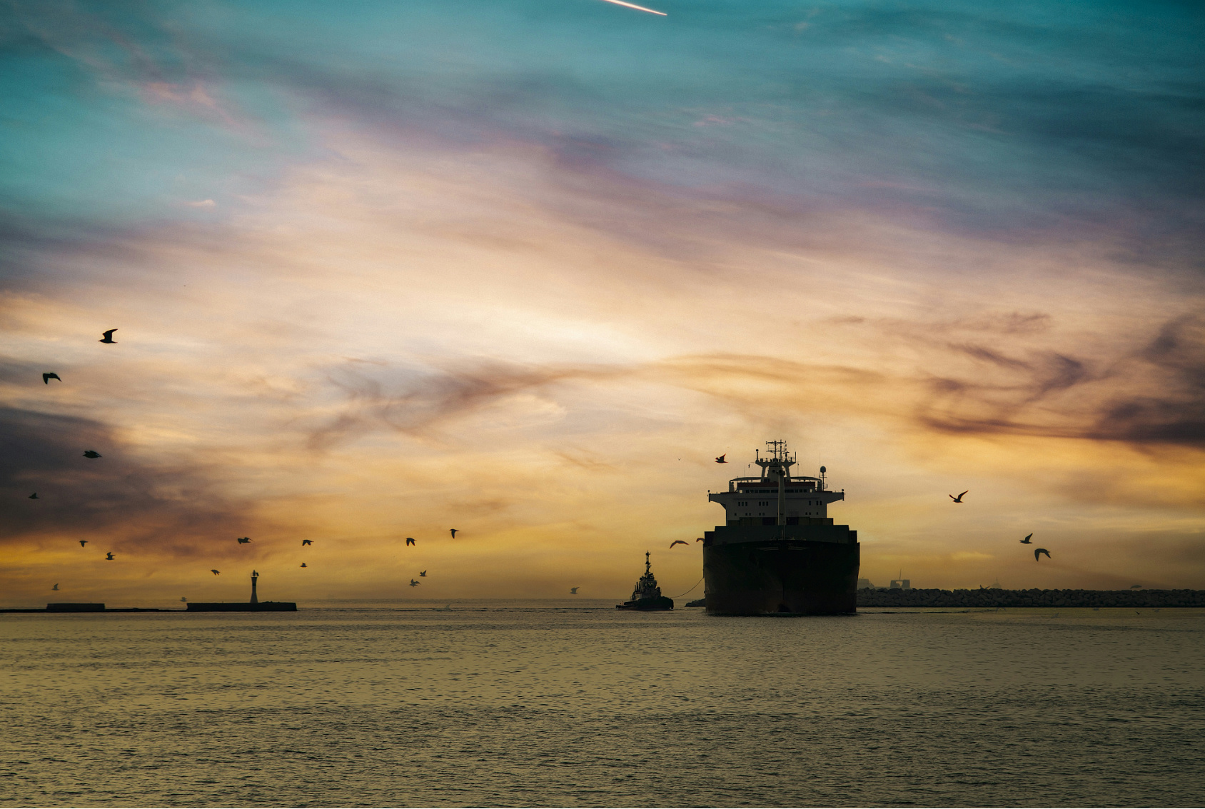 Ninecosmos NIO Safeguards the Transportation of Oversized Equipment for Multi-Functional Deck Cargo Ships